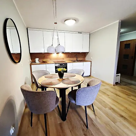 Sun&fun Royal W Otoczeniu Zieleni Blisko Dworca Pkp I Sklepow * Karpacz