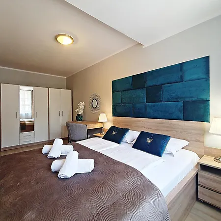 Apartment Sun&fun Royal W Otoczeniu Zieleni Blisko Dworca Pkp I Sklepow