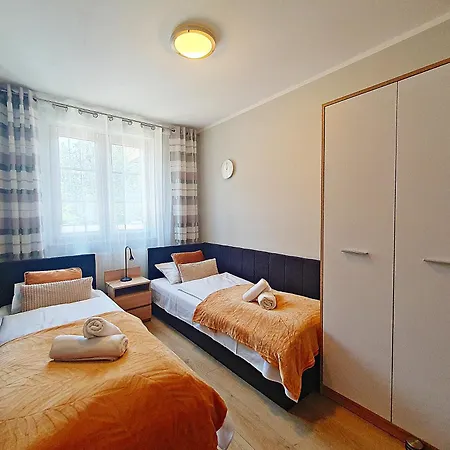 Apartment Sun&fun Royal W Otoczeniu Zieleni Blisko Dworca Pkp I Sklepow *