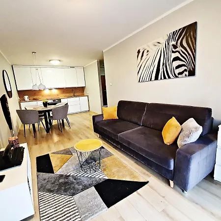 Sun&fun Royal W Otoczeniu Zieleni Blisko Dworca Pkp I Sklepow Apartment