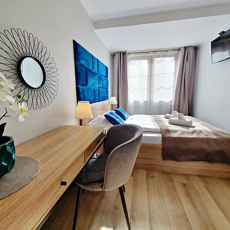 Sun&fun Royal W Otoczeniu Zieleni Blisko Dworca Pkp I Sklepow * קרפאז'