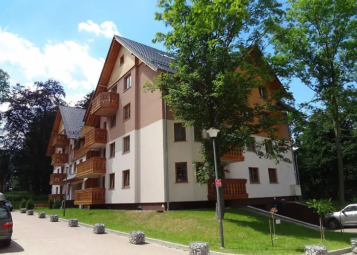 Sun&fun Royal W Otoczeniu Zieleni Blisko Dworca Pkp I Sklepow